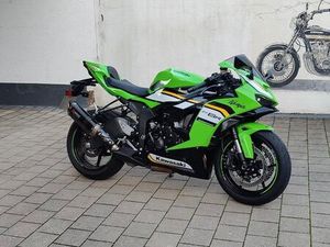 KAWASAKI NINJA ZX-6R