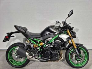 KAWASAKI Z 900 SE ABS ZWART