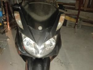 YAMAHA MAJESTY 400 DEL 2004