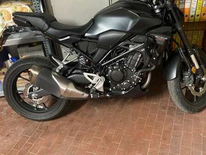 HONDA CB 300 HONDA CB 300 R NERO