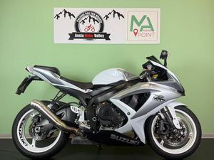 VENDO SUZUKI GSX R 600 (2008 - 10) USATA A QUART (CODICE 9871644) - MOTO.IT