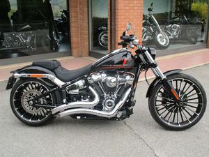 VENDO HARLEY-DAVIDSON BREAKOUT 117 (2023 - 24) USATA A CORCIANO (CODICE 9871966) - MOTO.IT
