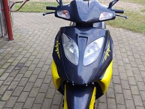 SKUTER ZIPP QUANTUM 2P NIEDAMOWO