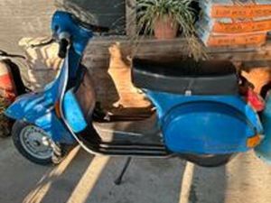 VESPA 150 PX GANCI ESTERNI 1980