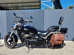 SUZUKI INTRUDER M800