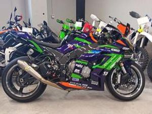 KAWASAKI NINJA ZX-10R DW07184