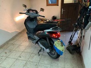 125 CCM ROLLER PIAGGIO BEVERLEY