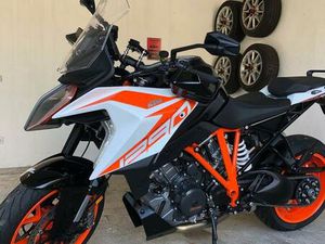 KTM SUPER DUKE 1290 GT