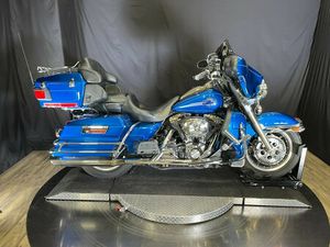 2005 HARLEY-DAVIDSON FLHTCUI ULTRA CLASSIC® ELECTRA GLIDE®