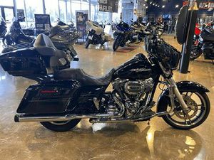 2016 HARLEY-DAVIDSON STREETGLIDE SPECIAL