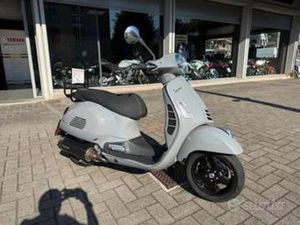 VESPA GTS 300 SUPERTECH HPE