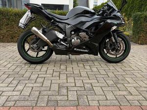 KAWASAKI NINJA ZX6R