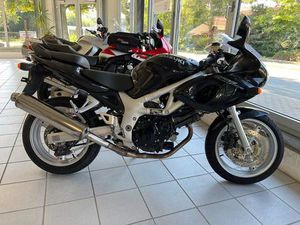 SUZUKI SV650S, E.Z. 01.2000, KM 31.965, SCHECKHEFT, JÄHRLICH
