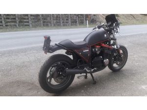 SUZUKI GSX 750 CR, DIE EINZIGE, ALLE UMBAUTEN LEGAL