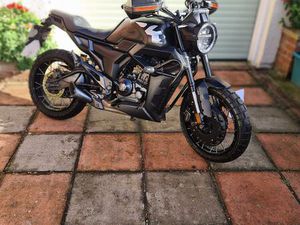 ZONTES ZT125-GK NAKED PETROL MANUAL EURO 5 (15 PS) 125 CC