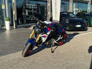 BMW MOTORRAD F 900 R