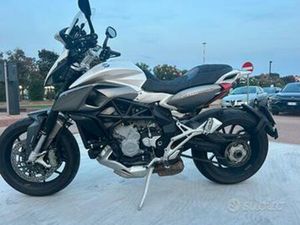 MV AGUSTA STRADALE 2017