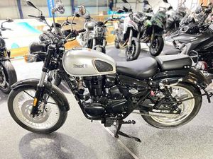 BENELLI IMPERIALE 400