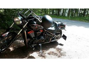 KAWASAKI VN 900 CUSTOM SPEZIELL