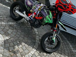 KTM SMCR 690 - 1. HAND UNFALLFREI UND UMFALLFREI