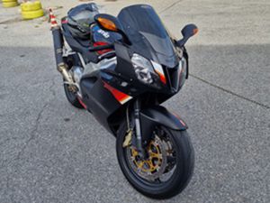 APRILIA RSV 1000