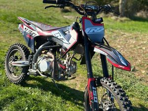 VEND MOTO 150 CRZ BW