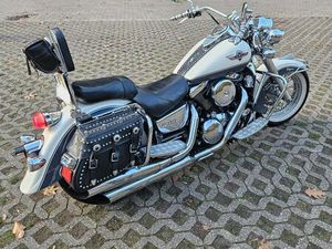 KAWASAKI VN 1500 CLASSIC