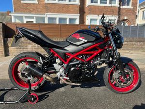 SUZUKI SV650 NAKED PETROL MANUAL EURO 4 (74 PS) 645 CC
