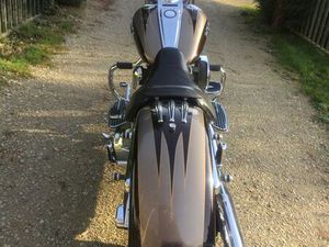 HARLEY DAVIDSON SOFTAIL CONVERTIBLE CVO