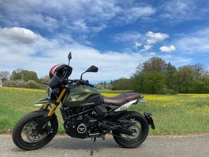 MOTO MORINI SEIEMMEZZO SCR