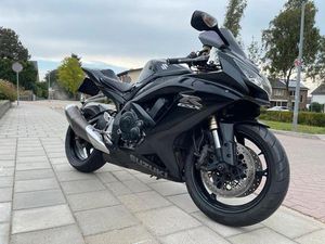 SUZUKI GSX-R 600 2008 K8