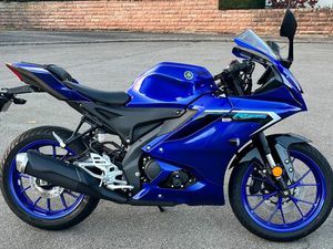 YAMAHA YZF-R 125 NEUWERTIG! NUR 18 KM, KURZER KENNZ-H.