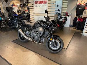 YAMAHA MT-10
