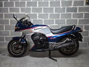 KAWASAKI GPZ 900 - 1987 - ASI - EPOCA - TOP GUN