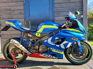 MOTOGP SUZUKI ECSTAR GSXRR REPLICA