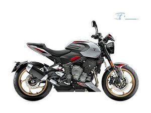 TRIUMPH TRIDENT 800 - CENA VELJA ZA PREDNAROČILO
