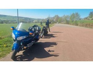 ② HONDA GOLDWING 1800 CC 6 CYLINDRES