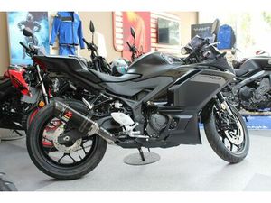 YAMAHA R3 ABS /AKRAPOVIC / BLACK SHADOW EDITION