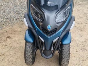 SCOOTER PIAGGIO MP3 530