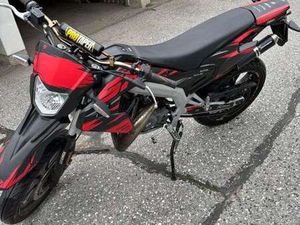 50 ROT/SCHWARZ RACE DESIGN