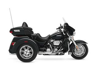 2018 HARLEY-DAVIDSON® FLHTCUTG - TRI GLIDE® ULTRA