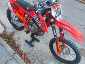KTM 450 SXF 2022