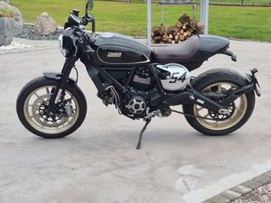 MOTO DUCATI SCRAMBLER