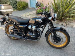 KAWASAKI W800 SPECIAL EDITION 2012