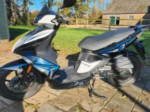 KYMCO SUPER 8. SPECIAL EDITION. ALS NIEUW!! — SCOOTERS | KYMCO — MARKTPLAATS