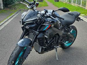 YAMAHA MT10
