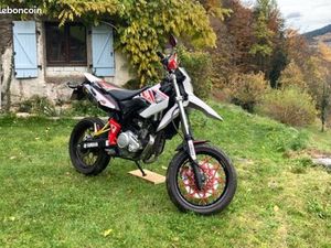 MOTO 125 CC YAMAHA WR125