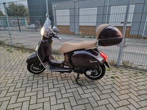 ② VESPA GTS 250