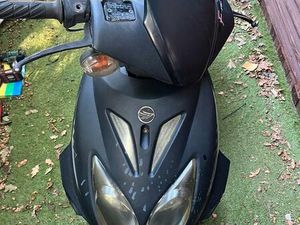 ② KEEWAY F ACT 2TAKT