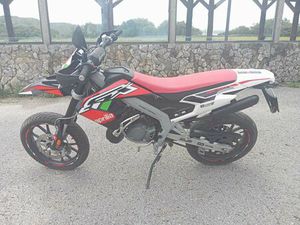 APRILIA SX 50 FACTORY 2018 ALCANENA E VILA MOREIRA
